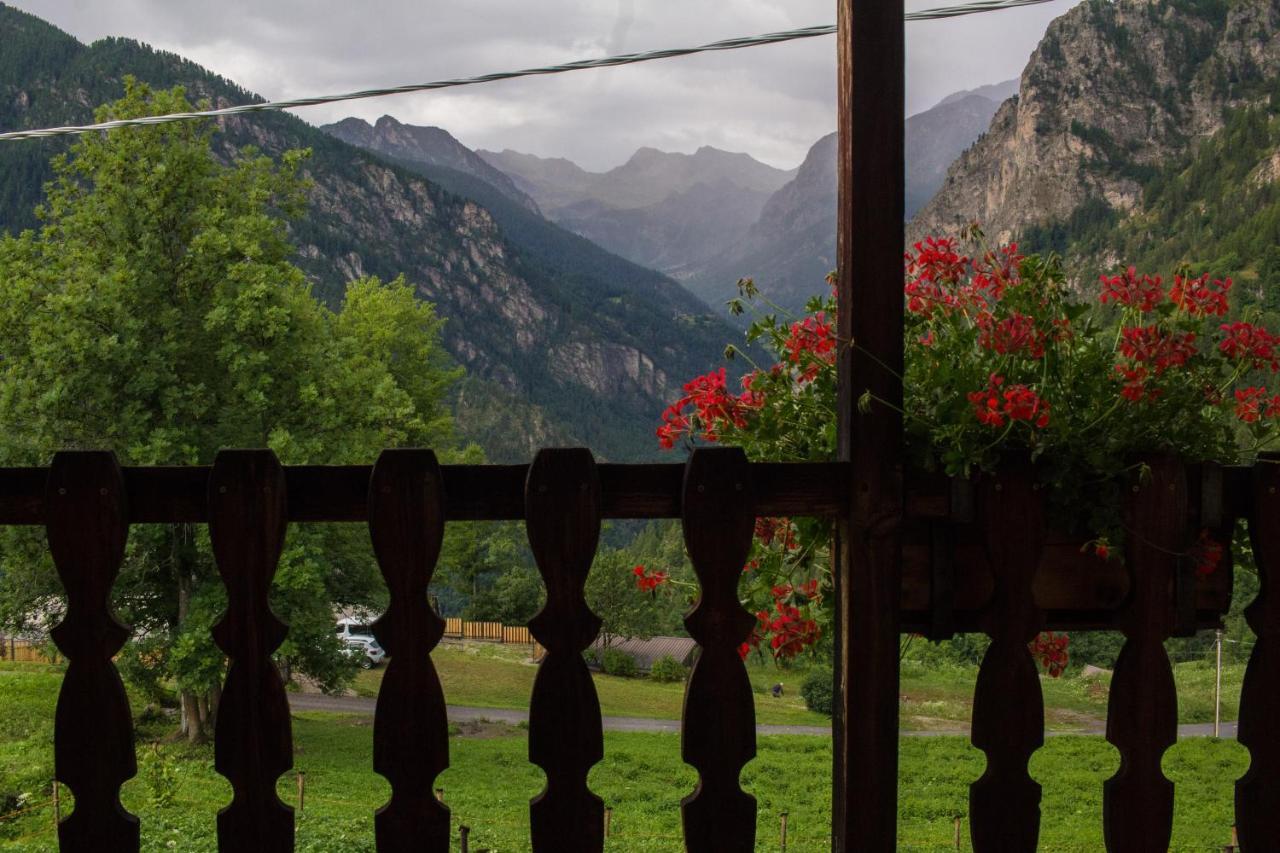 Agri-B&B Lou Col Canosio Exterior photo